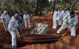 Dịch COVID-19 bùng phát không kiểm soát nổi, Brazil lại có động thái khó hiểu làm người dân "choáng"