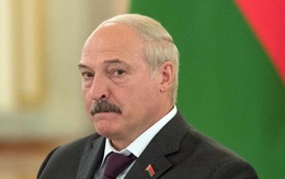 Ông Putin "ngã ngửa" trước món quà năm mới đầy "bất ngờ" của Belarus