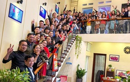 Tiếp nối trend khoe ảnh đại gia đình năm ngoái, dân mạng phát hiện ra 'kỷ lục' nhà có 407 thành viên đây này!