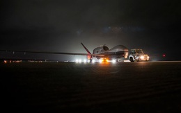 Mỹ lần đầu tiên triển khai máy bay không người lái MQ-4C trên đảo Guam