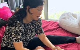 Shark Linh lần đầu lộ ảnh bỉm sữa xuề xòa ngồi chăm con gái khiến người hâm mộ phản ứng bất ngờ