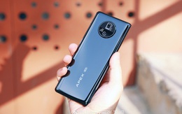 Cận cảnh Vivo Apex 2020: Smartphone tới từ tương lai mà bạn không thể sở hữu