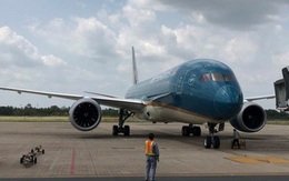 Cận cảnh 3 chuyến bay chở hơn 600 hành khách từ Hàn Quốc hạ cánh sân bay Cần Thơ