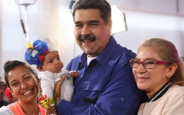 Tổng thống Venezuela kêu gọi phụ nữ sinh... 6 con