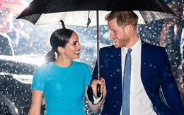 Meghan Markle gây choáng váng trong sự kiện tái xuất ở Anh, lần đầu tiên người hâm mộ phải thốt lên câu nói: 'Tỏa sáng như nữ thần'