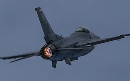Máy bay chiến đấu F-16 của Pakistan rơi khi luyện tập