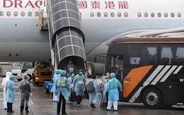 Hơn nửa tỉ đồng/vé máy bay từ châu Âu 'sơ tán' về Trung Quốc