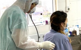 Tận mắt xem bác sĩ điều trị bệnh nhân nhiễm Covid-19 tại Quảng Ninh