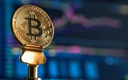 Bitcoin lại tăng vọt