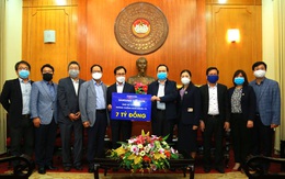 Tiếp nhận tiền và hiện vật hỗ trợ phòng, chống dịch Covid-19