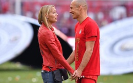 Arjen Robben tiết lộ chuyện vợ mình chiến đấu với COVID-19
