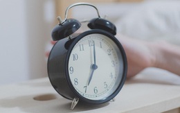 Mắc phải 4 sai lầm này sau khi thức dậy có thể gây hại sức khỏe và rút ngắn tuổi thọ của bạn