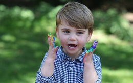 Hôm nay Hoàng tử Louis tròn 2 tuổi, Công nương Kate thực hiện bộ ảnh đặc biệt chưa từng thấy dành cho con trai út khiến người hâm mộ thích thú