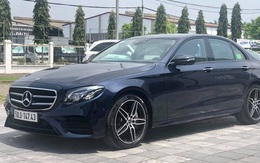 Đại lý chính hãng xả kho Mercedes-Benz E 300 AMG trưng bày: Mới lăn bánh 27 km, giá hời cả trăm triệu đồng so với mua mới