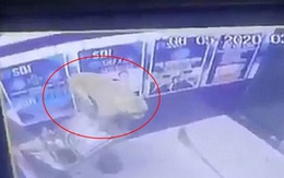 Cây ATM bị phá tan tành sau một đêm, cảnh sát kiểm tra camera an ninh và phát hiện thủ phạm là kẻ không ai ngờ tới