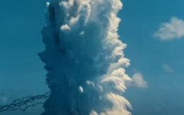 Cột sóng “kinh thiên động địa” của vụ thử hạt nhân dưới nước năm 1958