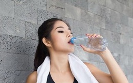 Tập gym mùa nắng nóng, cần lưu ý điều gì?