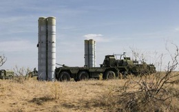 Israel tiếp tục "qua mặt" S-300 để không kích Syria