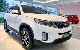 Đại lý xả kho Kia Sorento 2019 giảm cao nhất 100 triệu đồng: Giá từ 749 triệu đồng, bản mới dự kiến về nước cuối năm nay