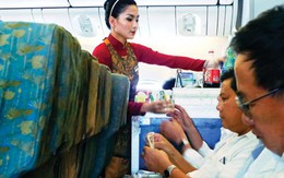 Điểm tin trưa: Tiếp viên Vietnam Airlines bị khách say sàm sỡ