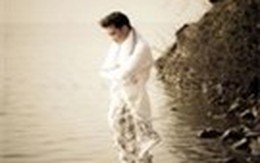 Tại sao "xì ta" không cho tình yêu "public"?  