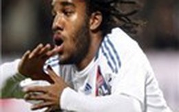 Lacazette công khai từ chối đại gia Barca