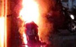 Vụ án kinh hoàng: Con đẻ tưới xăng đốt mẹ