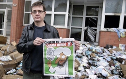 Văn phòng tạp chí Pháp "ăn" bom xăng vì biếm họa Hồi giáo