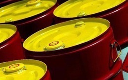 Dầu mất giá đỉnh, xăng thế giới trượt sâu