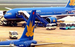 Vietnam Airlines suýt gặp sự cố vì hành khách hút thuốc lá trong toilet 