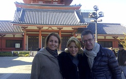 Bồ Pique được lòng "bố mẹ chồng tương lai"