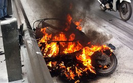 Xăng “đểu” gây cháy xe, sao chỉ Honda và SYM "dính"? 