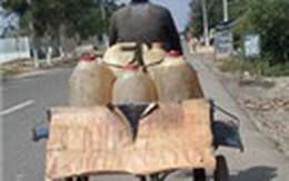 Quảng Trị:  Có dấu hiệu tiếp tay cho buôn lậu xăng dầu qua biên giới