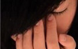 Thiếu tiền chơi game, nữ sinh bán "cái ngàn vàng" cho đại gia