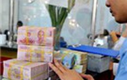 Phục sẵn ở ngân hàng rồi cướp