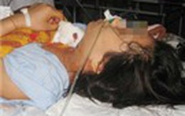 Từ chối tình yêu, một cô gái bị đâm thủng cổ