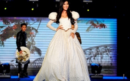 Thời trang công chúa, hoàng tử lên sàn diễn