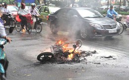 Hà Nội kiểm tra xăng dầu để tìm nguyên nhân cháy xe