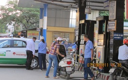 Xăng dầu muốn tăng 800 - 1000 đồng/lít
