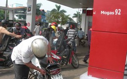 Cây xăng bán sai giá niêm yết bị phạt... 10 triệu đồng