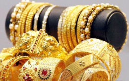 Vàng nhích nhẹ, ngân hàng giảm giá USD