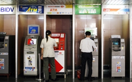 Sau kỳ nghỉ lễ, ATM lại … hết tiền