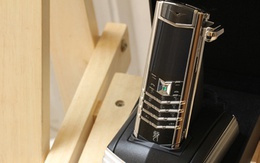 Siêu dế "Vertu rồng" của đại gia Việt 