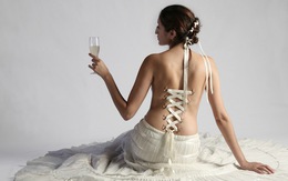 "Rùng mình" với xu hướng làm đẹp kiểu mới