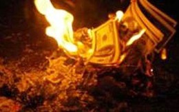 Khi đại gia coi tiền... là 'rác rưởi'