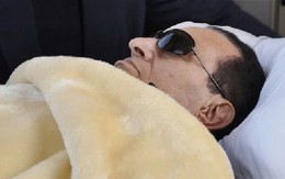 Sức khỏe cựu tổng thống Ai Cập trong tình trạng nguy kịch