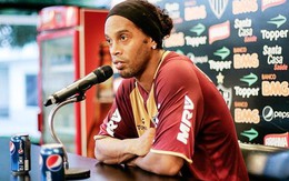 Ronaldinho gặp họa chỉ vì nhầm Pepsi với Coca