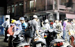 TP.HCM: Hàng trăm phương tiện phải “dắt bộ” do dính xăng bẩn