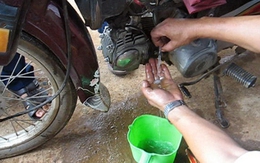 Hàng trăm xe chết máy vì xăng nước lã