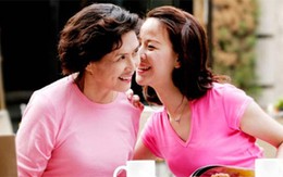 Viêm màng túi nặng vì được mẹ chồng yêu